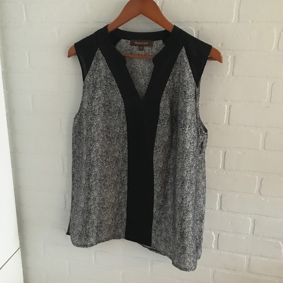Melanie Lyne Tank top Colorblock V neck Black & White Flowy Business Casual 12 - Picture 1 of 8